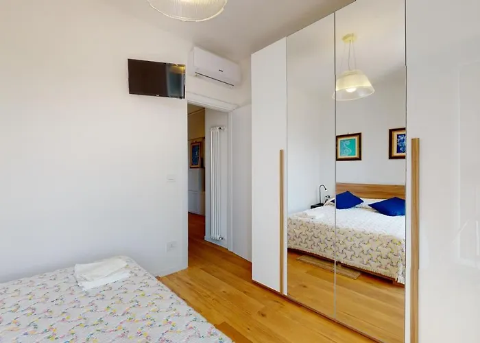 Urban Nest S Orsola Guest house