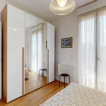 Urban Nest S Orsola ゲストハウス 4*